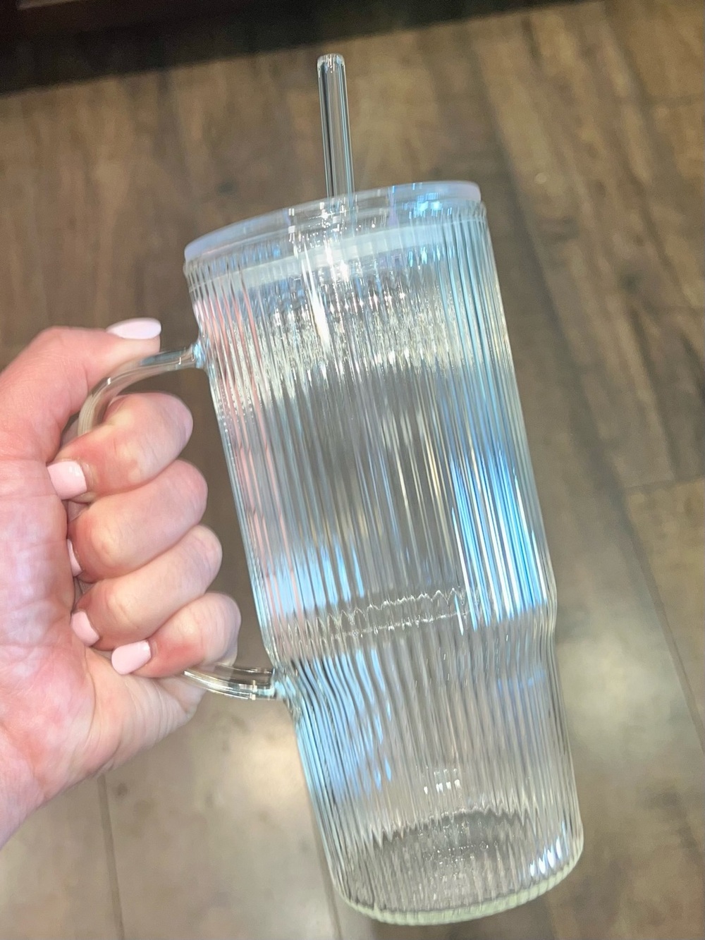 Ribbed Clear Glass Tumbler with Straw - Clear